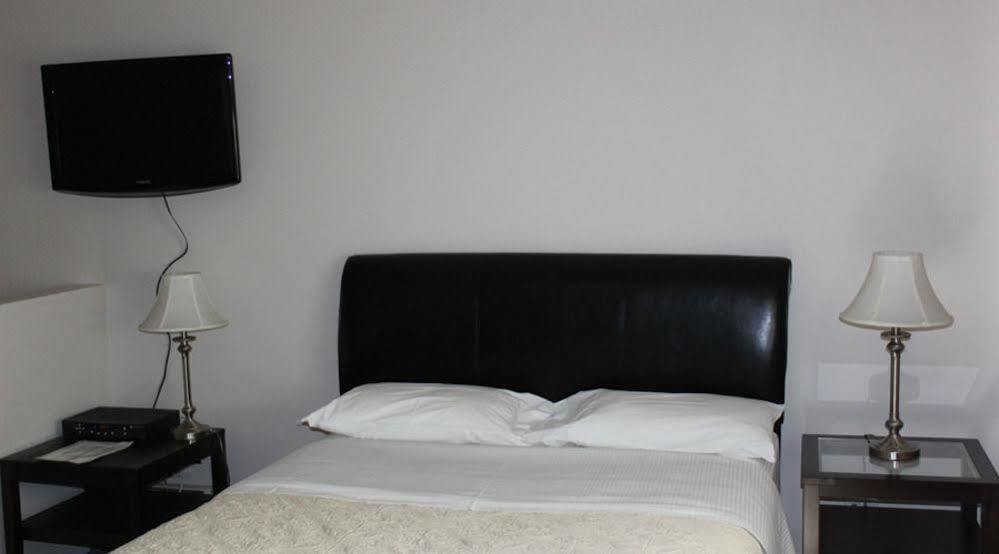 Mile Zero Motel Midway Eksteriør billede